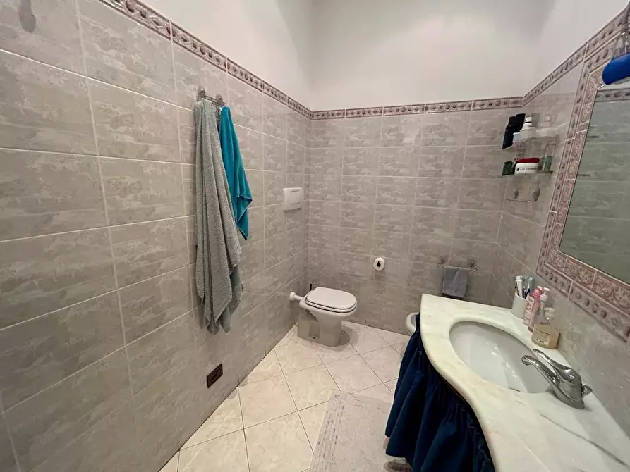 Immagine 29 di Villa in vendita  a Vinci