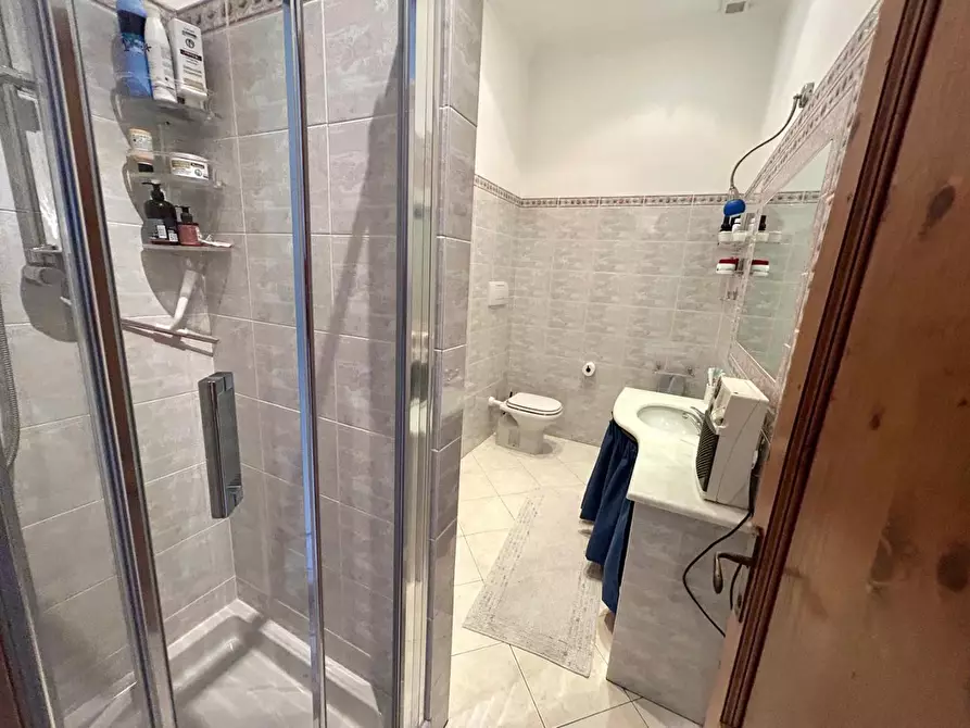 Immagine 28 di Villa in vendita  a Vinci