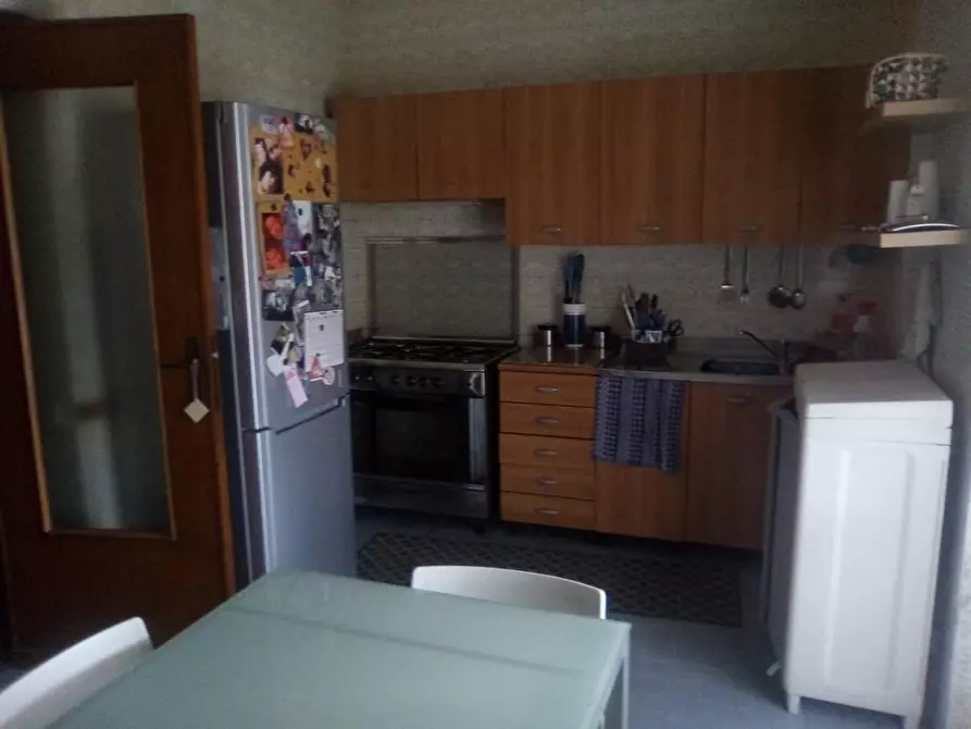 Immagine 21 di Appartamento in vendita  a Massa