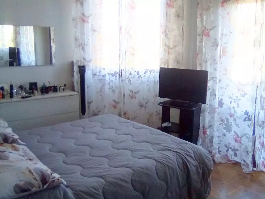 Immagine 19 di Appartamento in vendita  a Massa