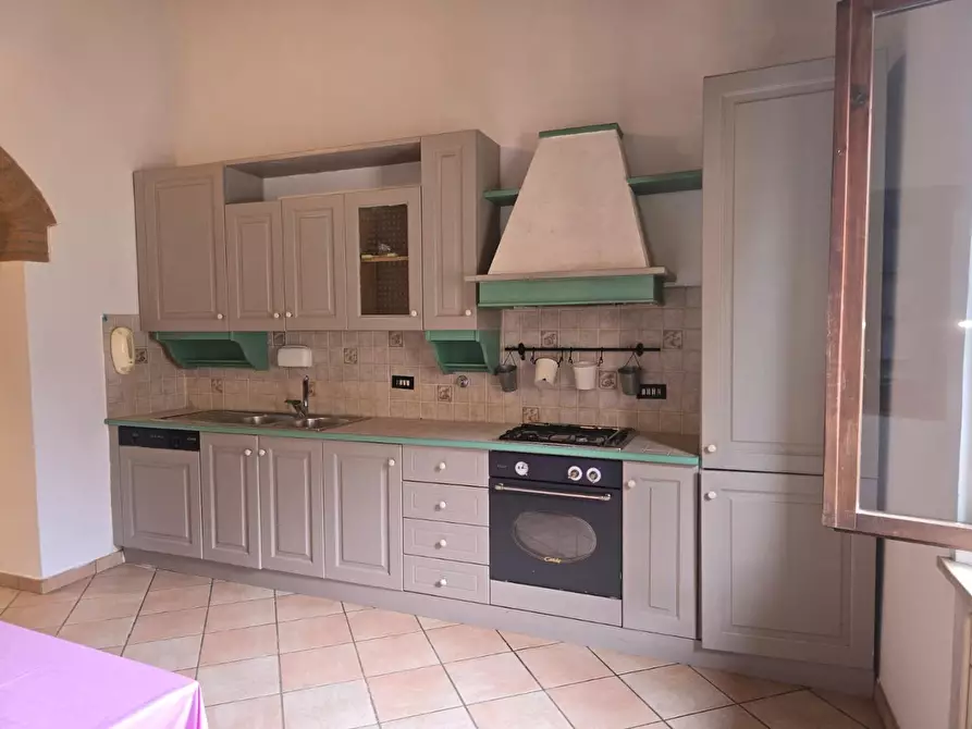 Immagine 11 di Appartamento in vendita  a Poggibonsi