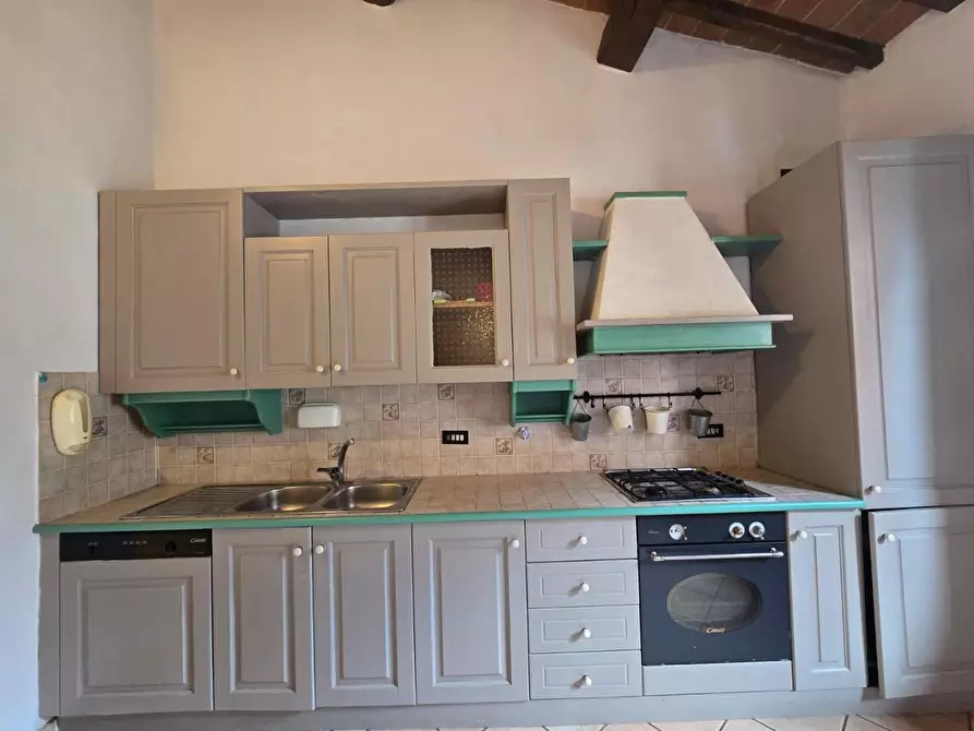 Immagine 8 di Appartamento in vendita  a Poggibonsi