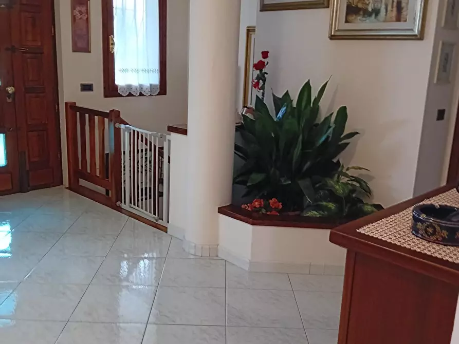 Immagine 18 di Porzione di casa in vendita  a Poggio A Caiano