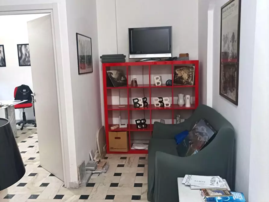 Immagine 1 di Appartamento in vendita  a Massa