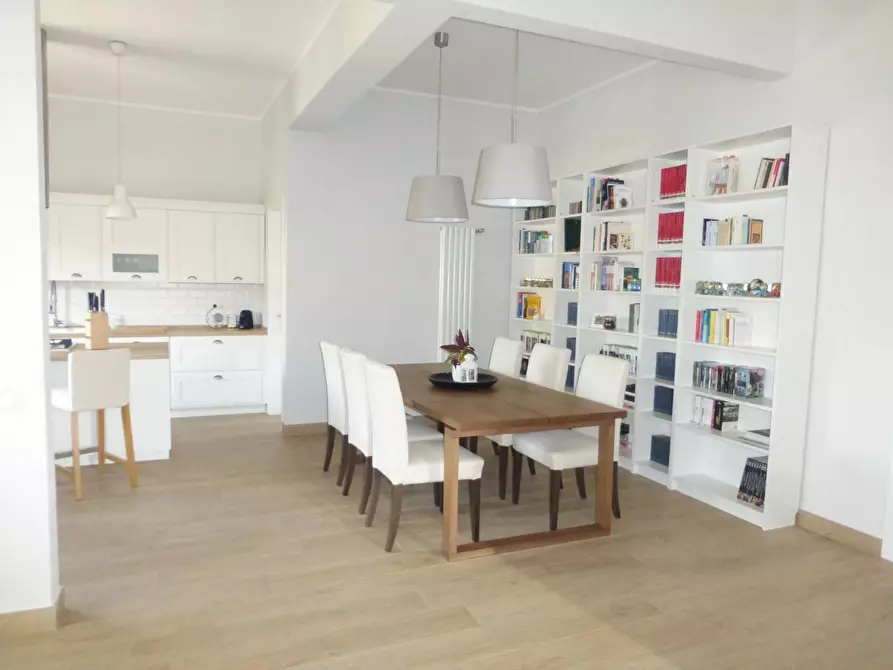 Immagine 16 di Casa bifamiliare in vendita  a Cascina