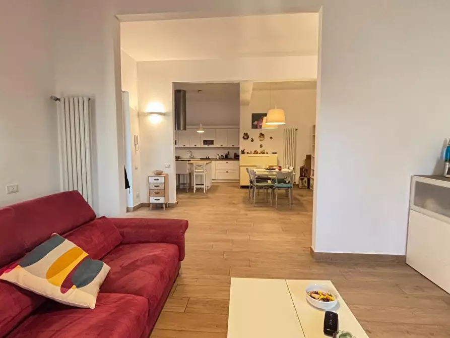 Immagine 28 di Casa bifamiliare in vendita  a Cascina