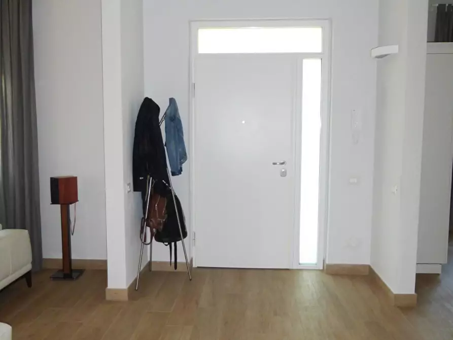 Immagine 7 di Casa bifamiliare in vendita  a Cascina