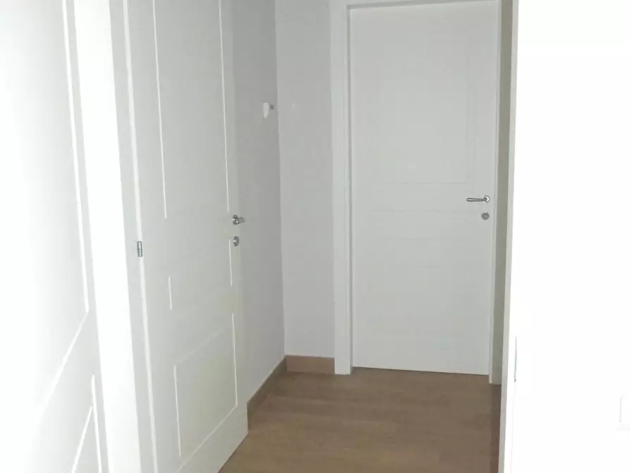 Immagine 29 di Casa bifamiliare in vendita  a Cascina