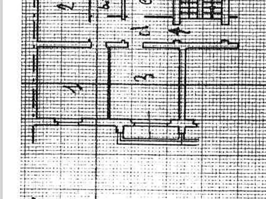 Immagine 29 di Appartamento in vendita  a Lucca