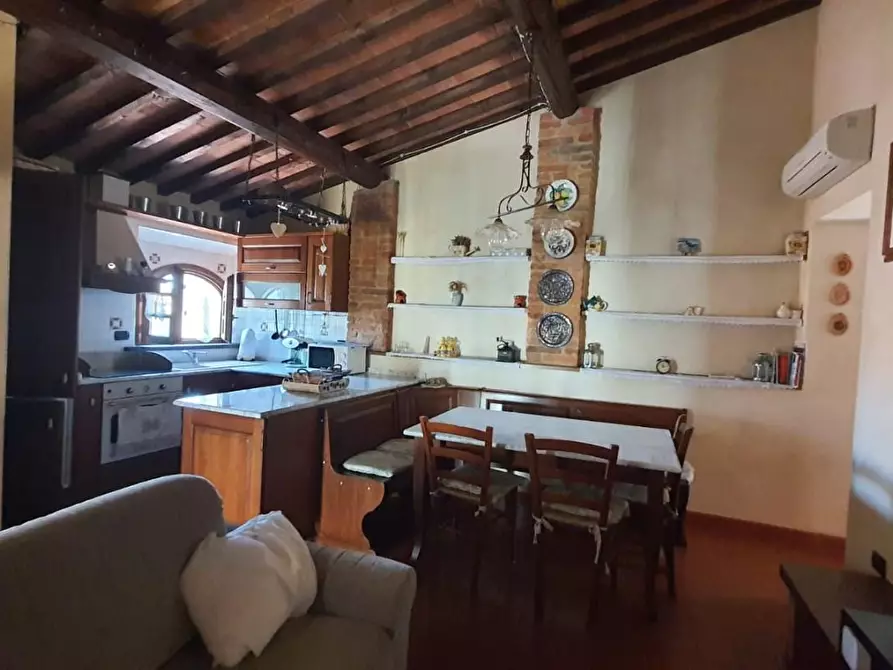 Immagine 3 di Appartamento in vendita  a Palaia