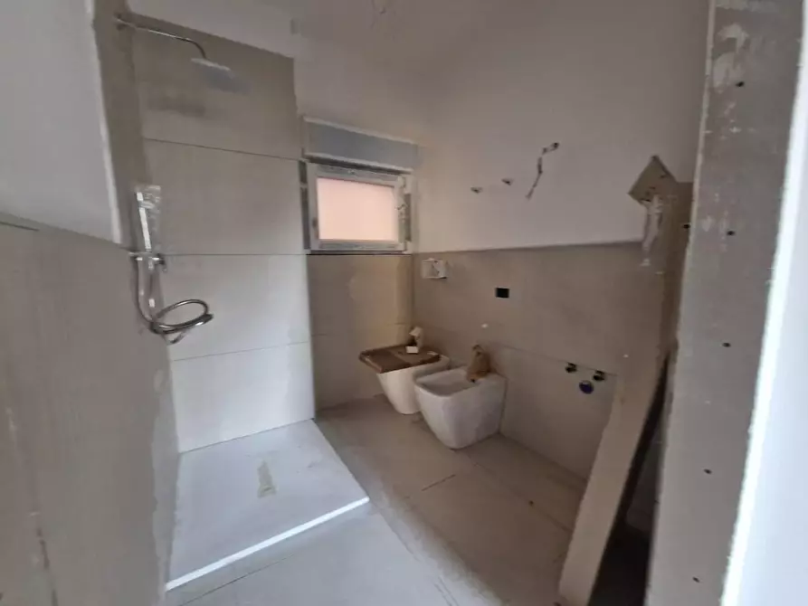 Immagine 5 di Appartamento in vendita  a Rosignano Marittimo