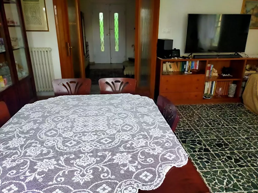 Immagine 3 di Casa bifamiliare in vendita  a San Giuliano Terme