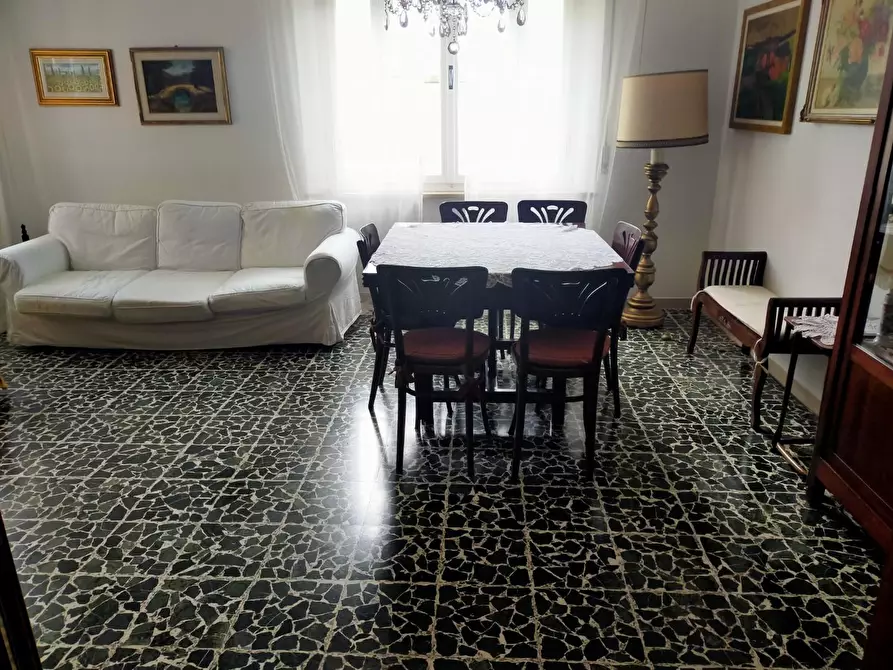 Immagine 4 di Casa bifamiliare in vendita  a San Giuliano Terme