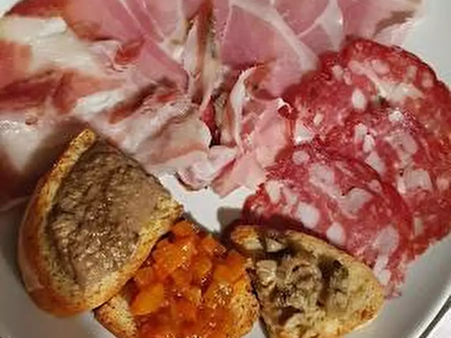 Immagine 9 di Bar / Ristorante in vendita  a Vecchiano