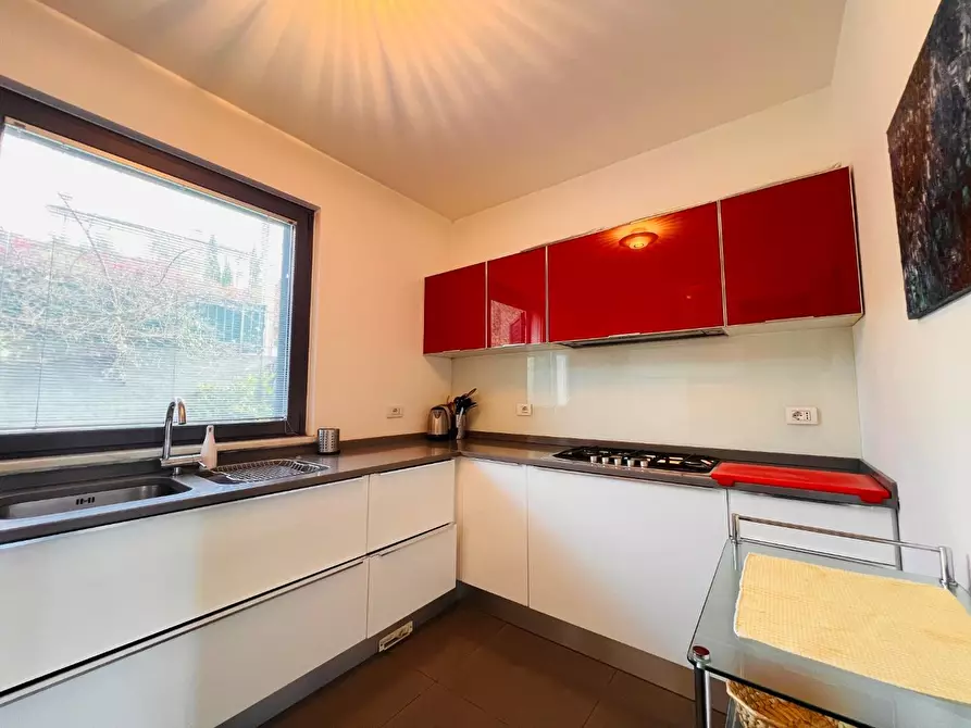 Immagine 4 di Casa bifamiliare in vendita  a Castelnuovo Magra