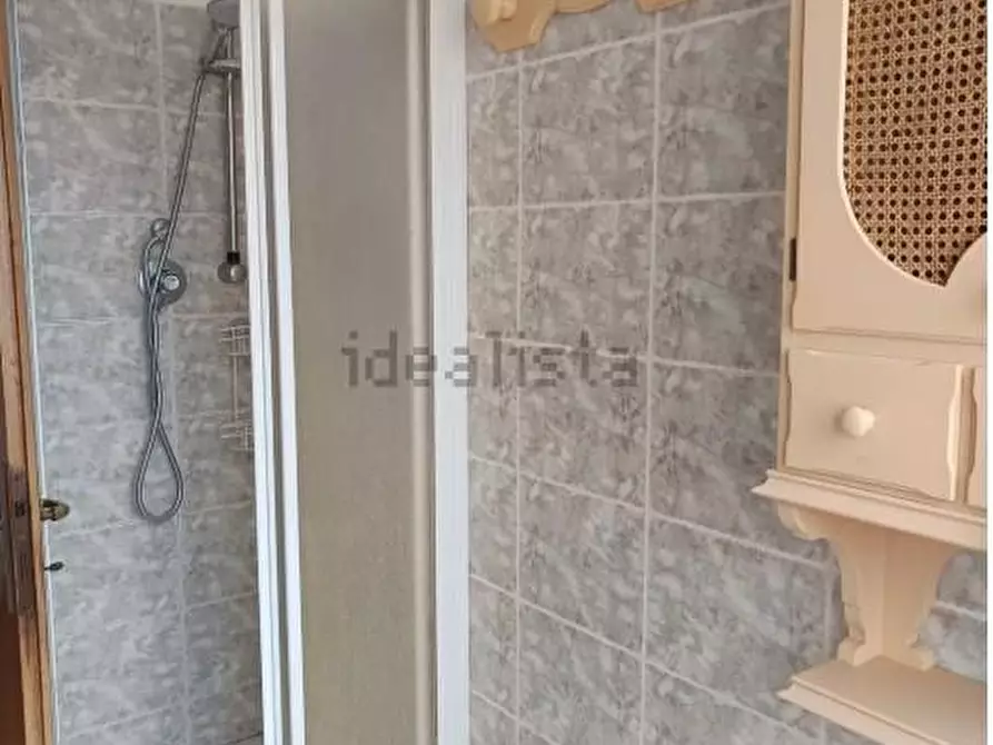 Immagine 8 di Appartamento in vendita  a Livorno