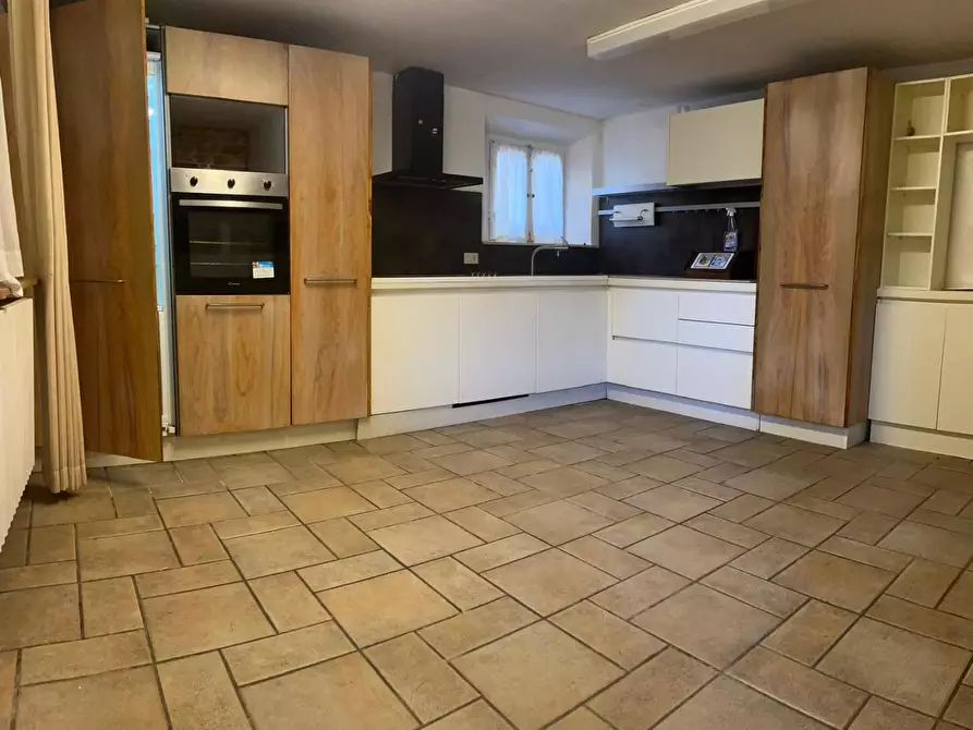 Immagine 1 di Appartamento in vendita  a Ponsacco