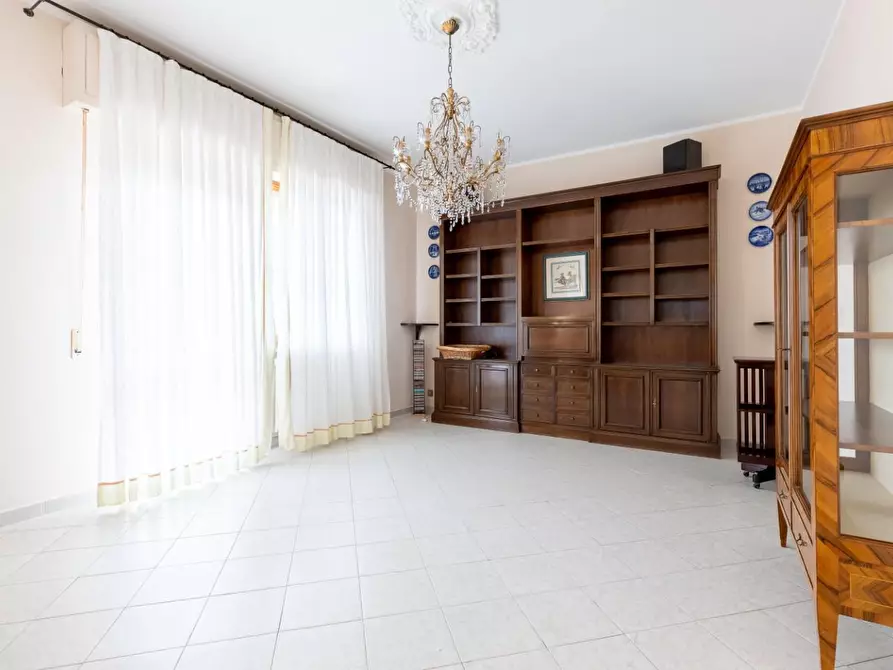 Immagine 8 di Casa bifamiliare in vendita  a Pisa