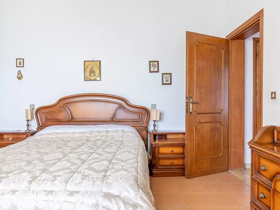 Immagine 32 di Casa bifamiliare in vendita  a Pisa