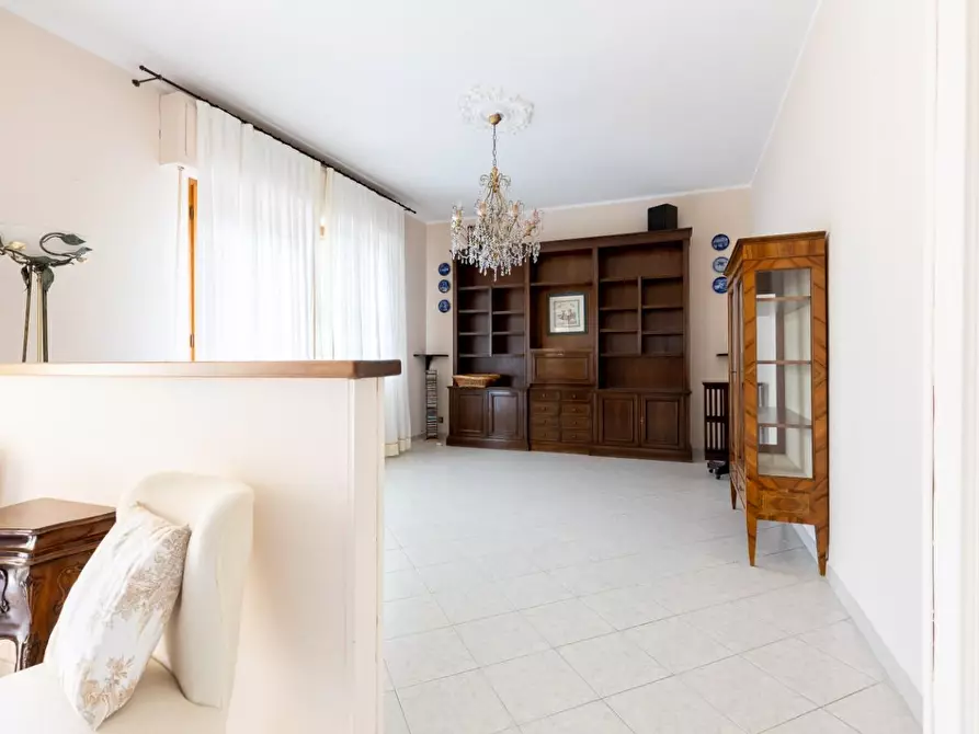 Immagine 7 di Casa bifamiliare in vendita  a Pisa