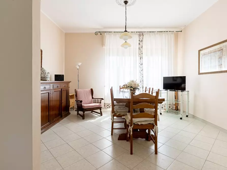 Immagine 13 di Casa bifamiliare in vendita  a Pisa