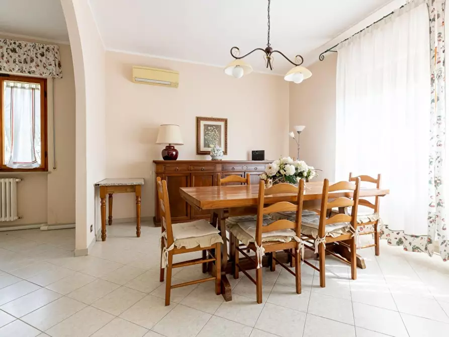 Immagine 10 di Casa bifamiliare in vendita  a Pisa