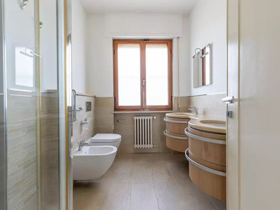 Immagine 20 di Casa bifamiliare in vendita  a Pisa