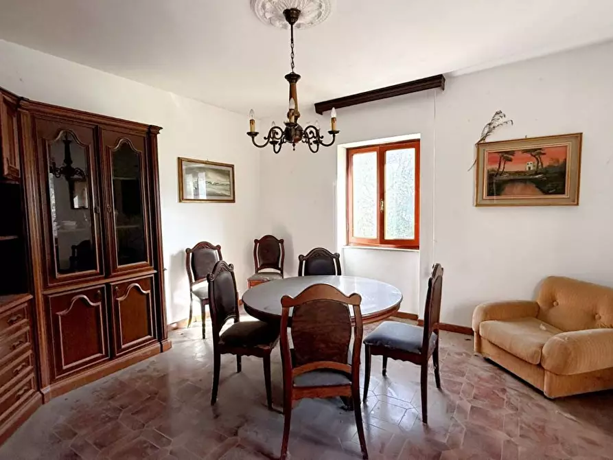 Immagine 12 di Casa indipendente in vendita  a Villa Basilica