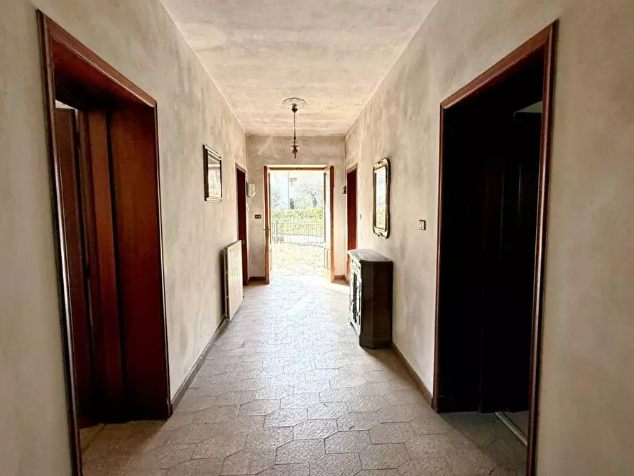 Immagine 37 di Casa indipendente in vendita  a Villa Basilica