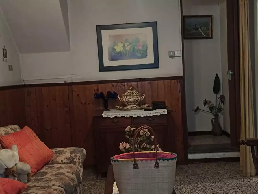 Immagine 14 di Casa semindipendente in vendita  a Capannori