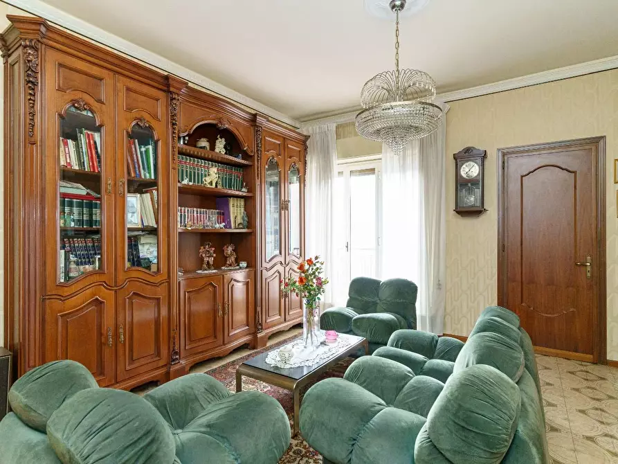 Immagine 30 di Appartamento in vendita  a Mascalucia