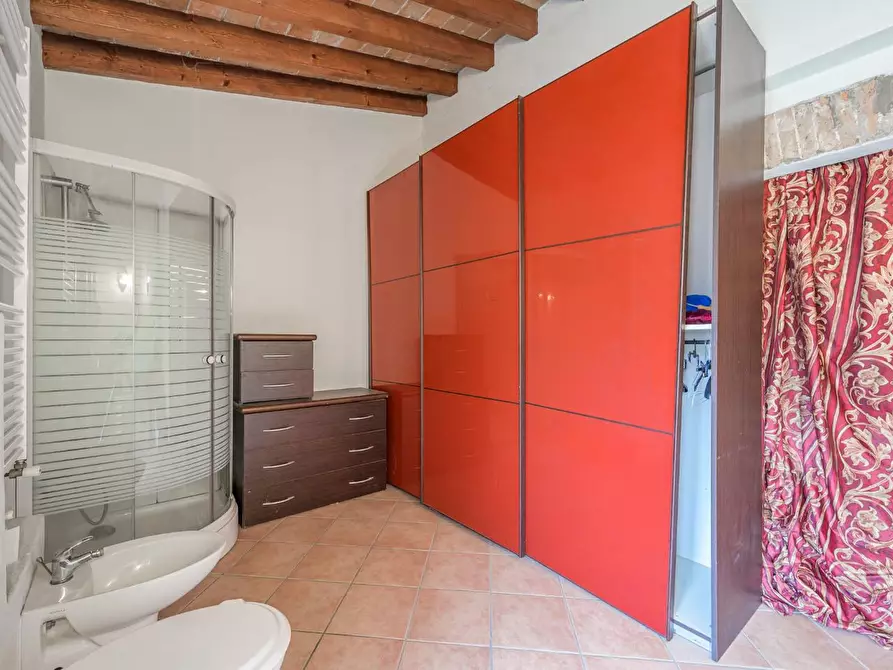 Immagine 26 di Casa indipendente in vendita  a Modena