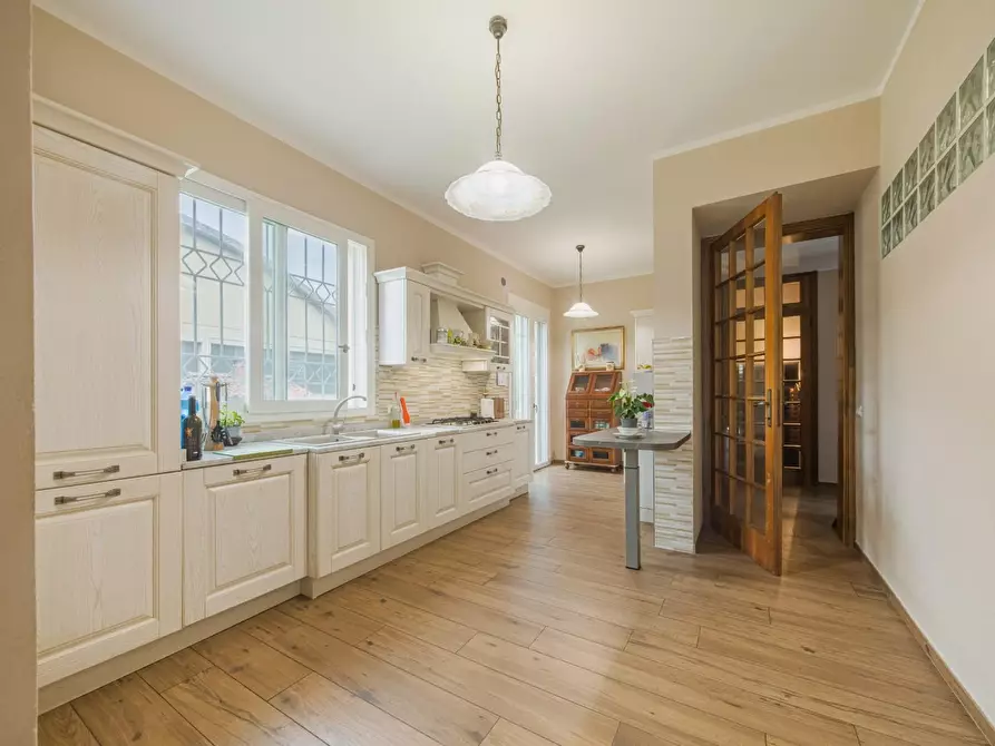 Immagine 11 di Casa indipendente in vendita  a Ponsacco