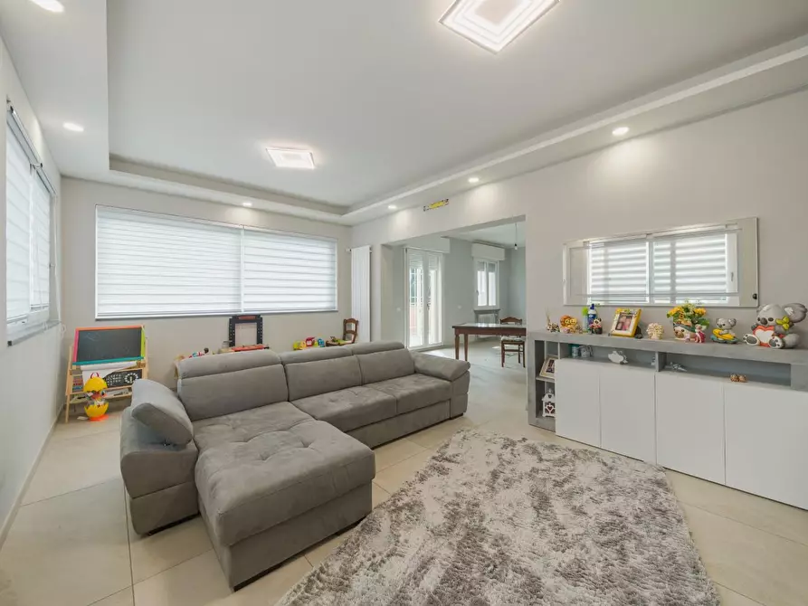 Immagine 35 di Casa indipendente in vendita  a Ponsacco