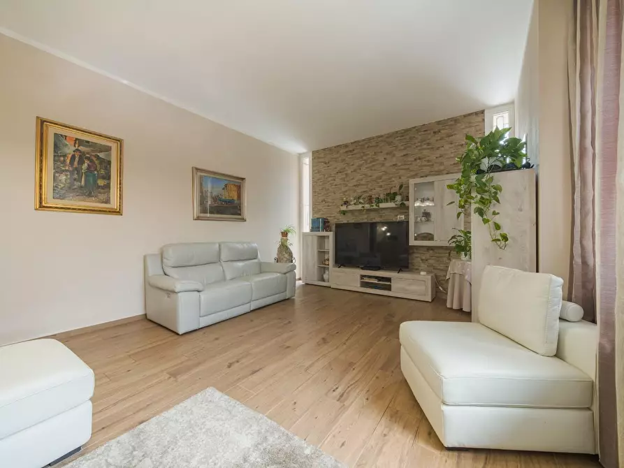 Immagine 7 di Casa indipendente in vendita  a Ponsacco