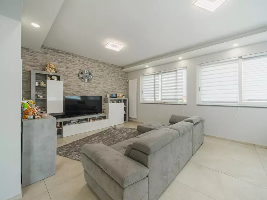 Immagine 37 di Casa indipendente in vendita  a Ponsacco