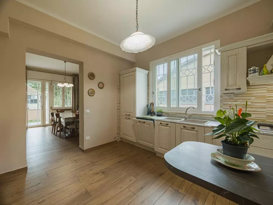 Immagine 9 di Casa indipendente in vendita  a Ponsacco