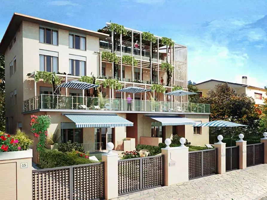 Immagine 6 di Mansarda in vendita  a Pisa