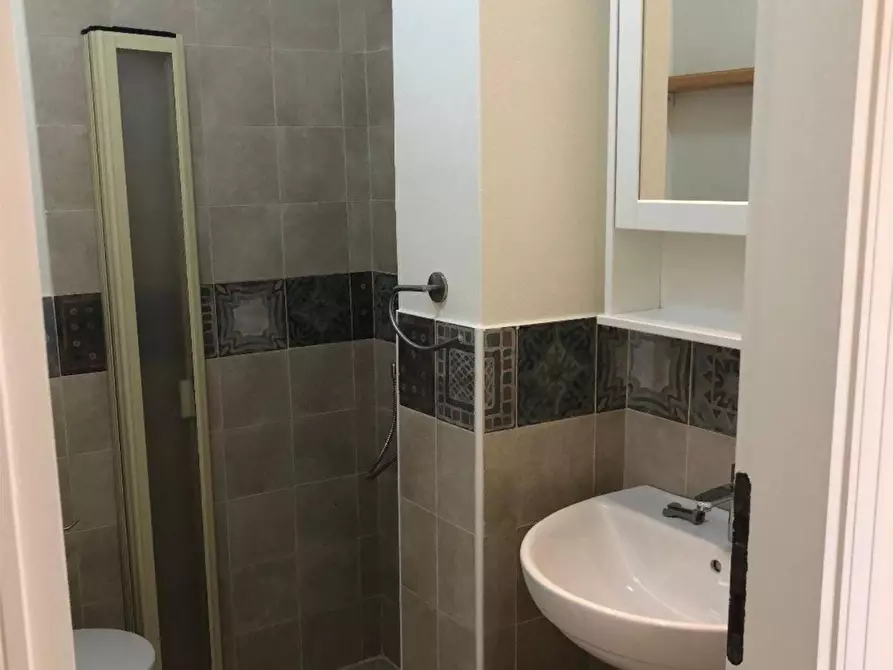 Immagine 5 di Appartamento in vendita  a Pisa