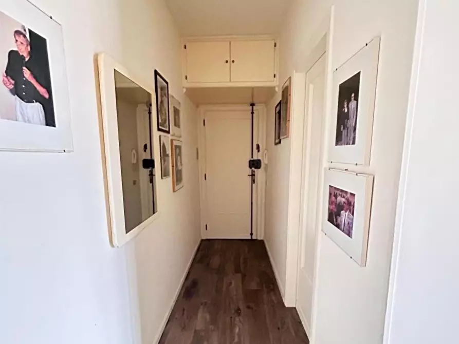 Immagine 2 di Appartamento in vendita  a Pisa