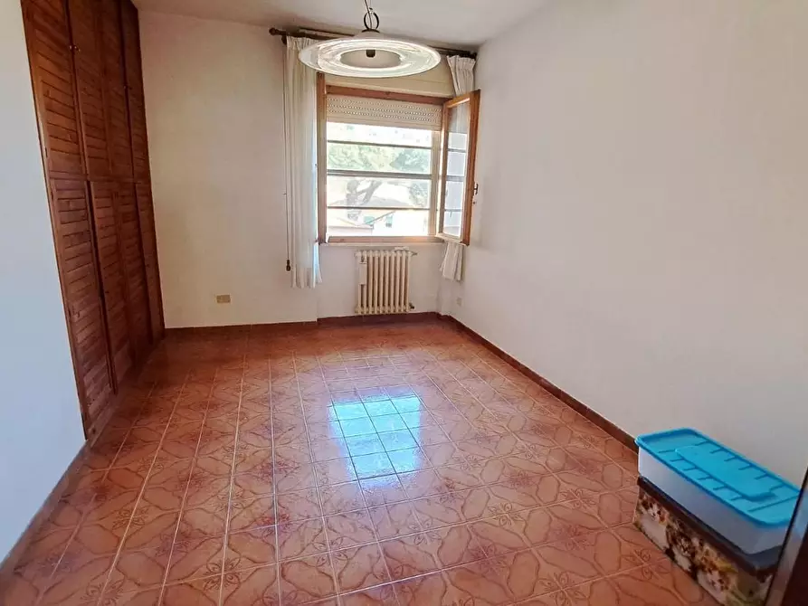 Immagine 13 di Appartamento in vendita  a Rosignano Marittimo