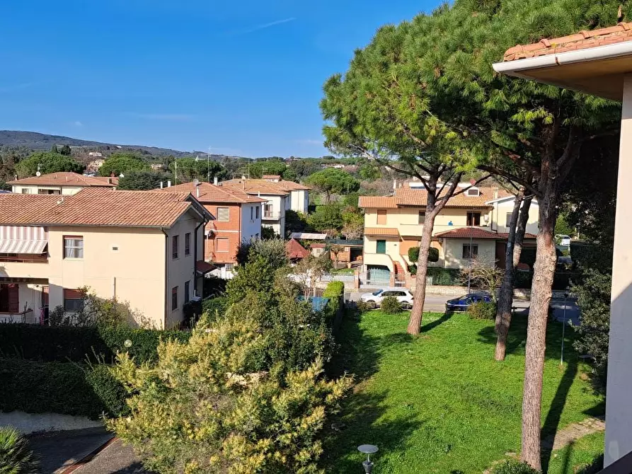 Immagine 1 di Appartamento in vendita  a Rosignano Marittimo