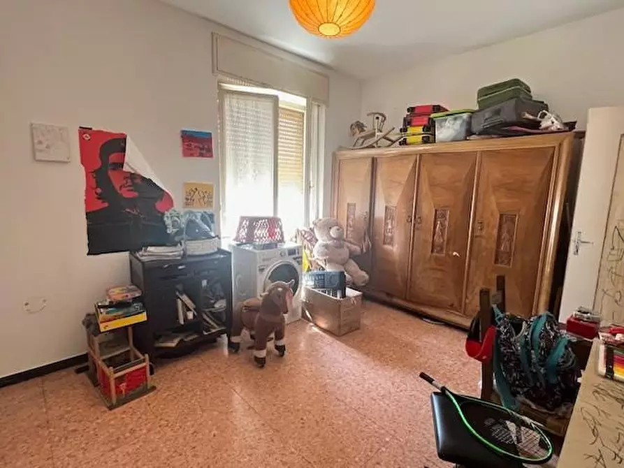 Immagine 22 di Appartamento in vendita  a Massa