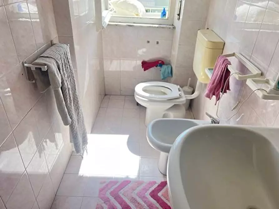 Immagine 18 di Appartamento in vendita  a Massa