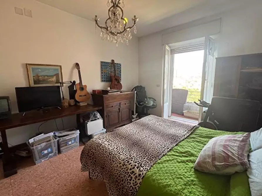 Immagine 15 di Appartamento in vendita  a Massa