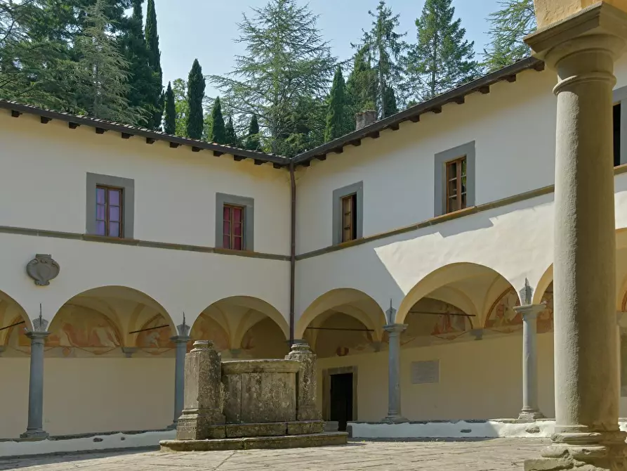 Immagine 48 di Immobile di prestigio in vendita  a Fivizzano
