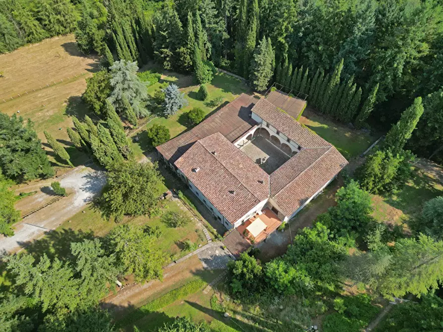 Immagine 77 di Immobile di prestigio in vendita  a Fivizzano