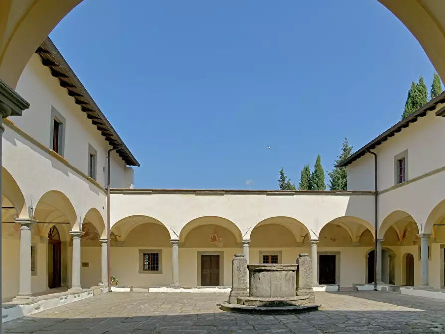 Immagine 14 di Immobile di prestigio in vendita  a Fivizzano