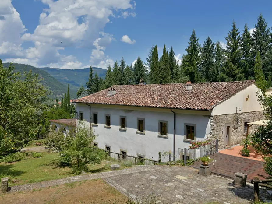 Immagine 50 di Immobile di prestigio in vendita  a Fivizzano
