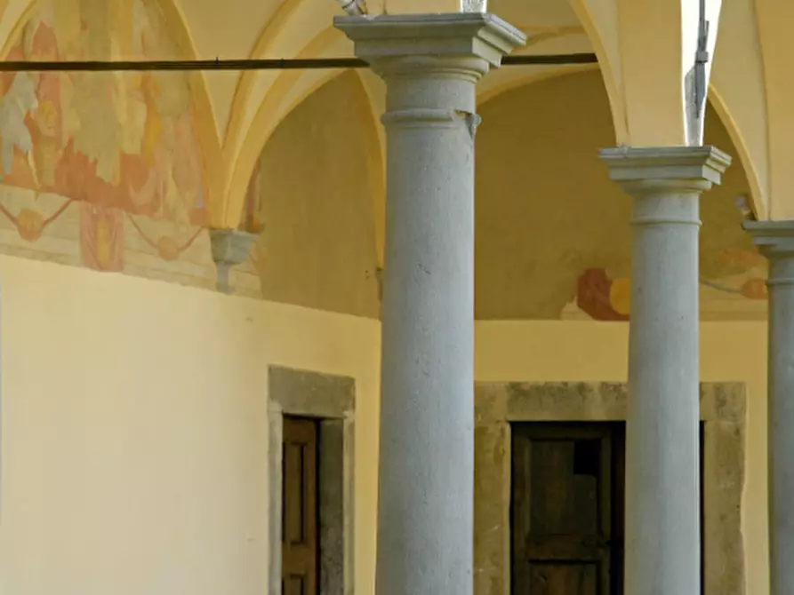 Immagine 13 di Immobile di prestigio in vendita  a Fivizzano